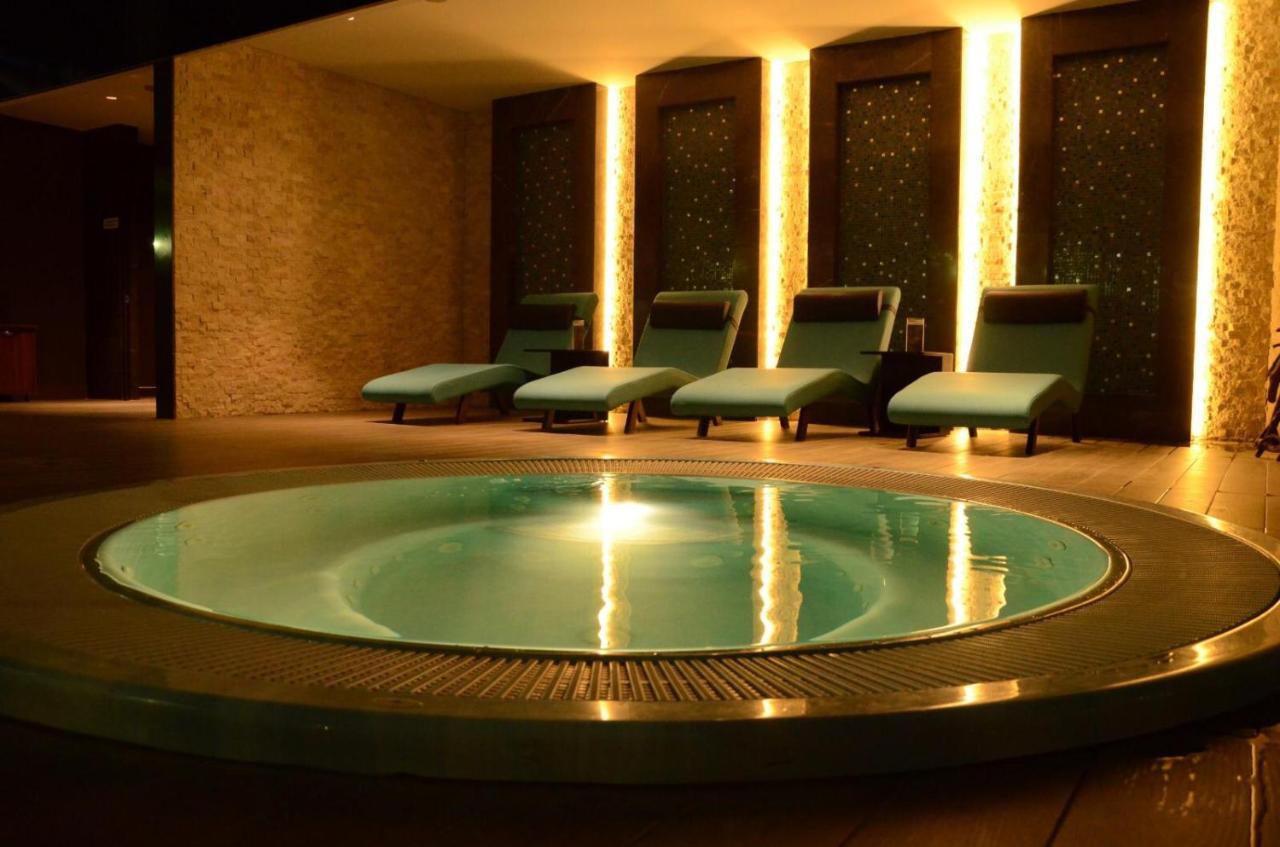 -comfortable Living Space- Fully Equipped -pullman Appart hôtel *